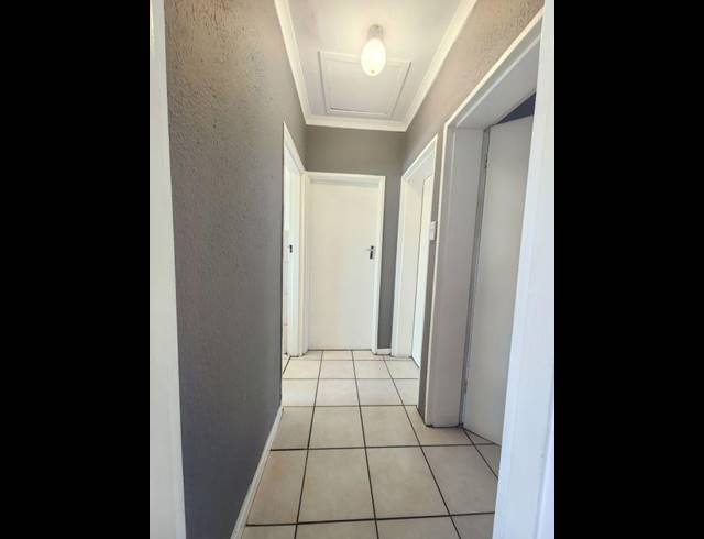 2 BEDROOM APARTMENT FOR SALE IN GRASSY PARK